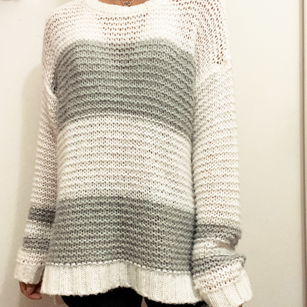 Aeropostale’s oversized sweater